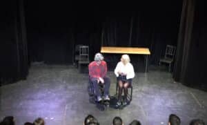 Scène à deux personnages, cours de théâtre pour Adultes, niveau Intermédiaire, cours Lizart, année 2024