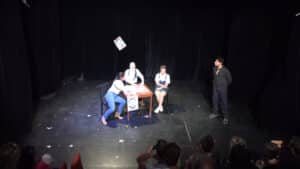 Scène à quatre personnages, cours de théâtre à Paris, LizArt