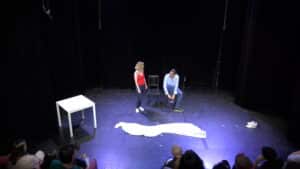 Spectacle 2025 des élèves débutants des cours de théâtre à Paris, cours LizArt
