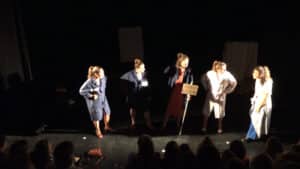 Spectacle des élèves de niveau avancé des cours de théâtre à Paris, Lizart, année 2024, théâtre Clavel